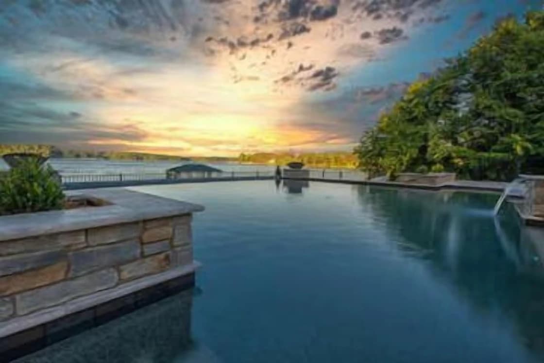 Azalea Lodge - Image 11