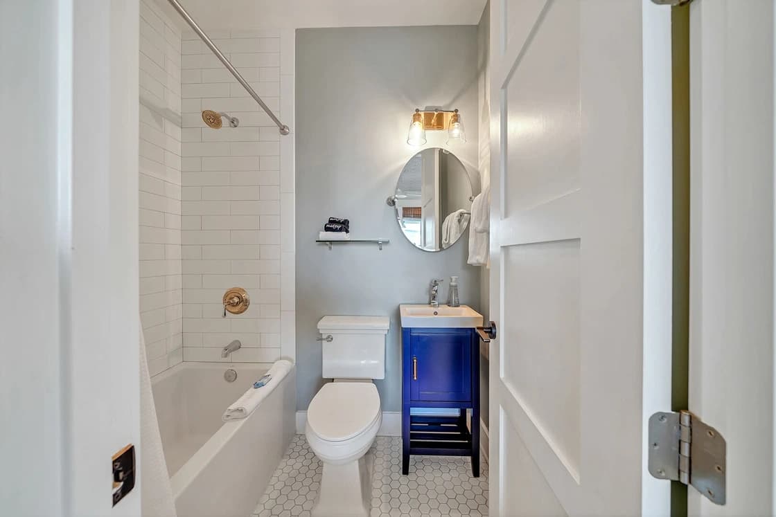 Bella Sol - Image 25