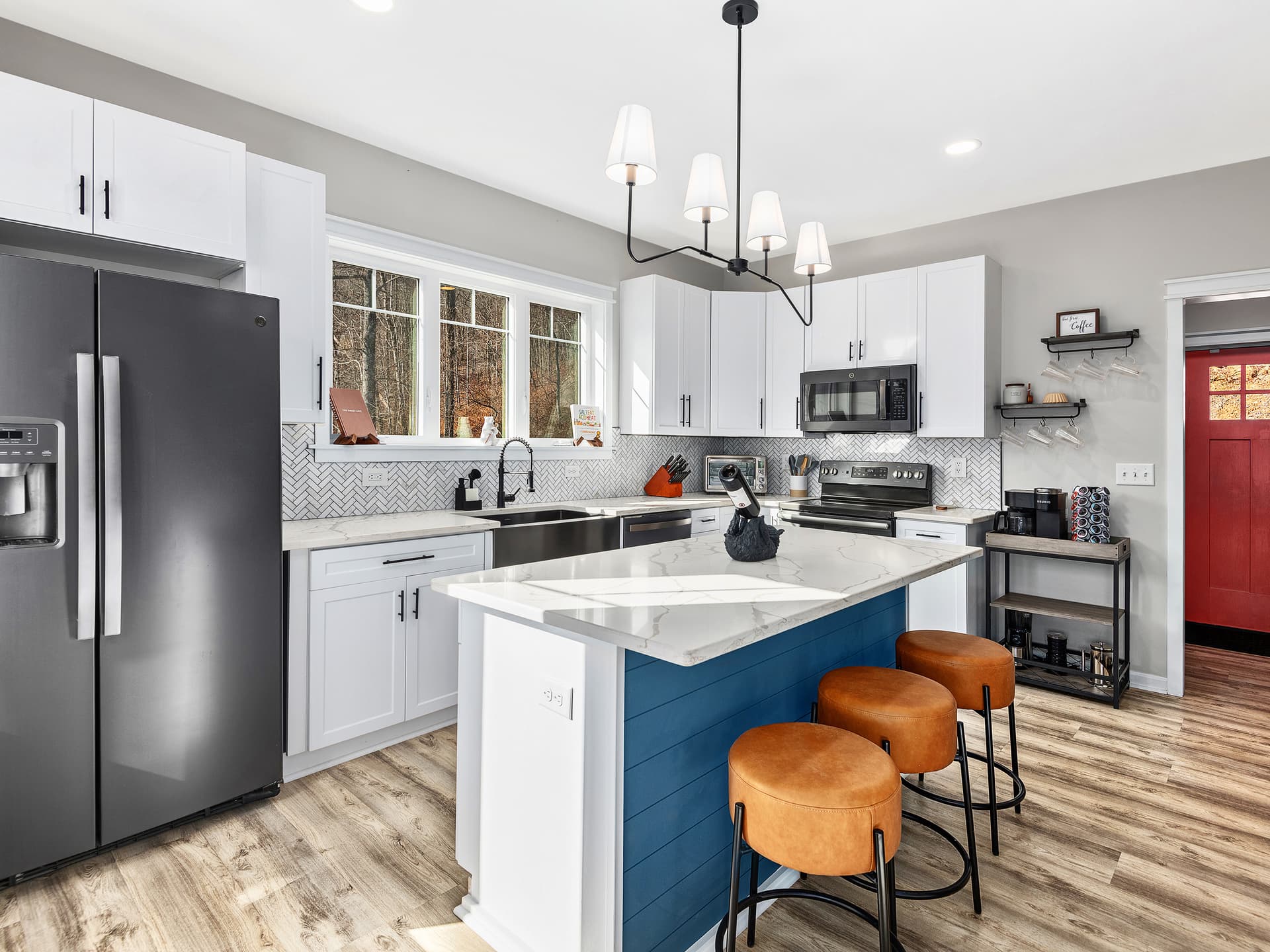 Blue Ridge Panorama - Image 19