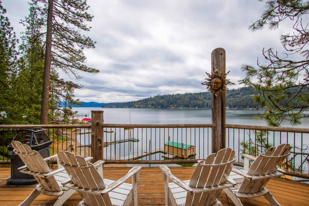 Lakefront Marvel - Image 4