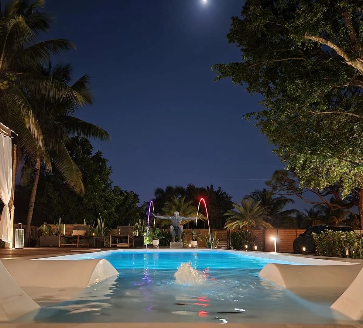 Tree House - Image 57