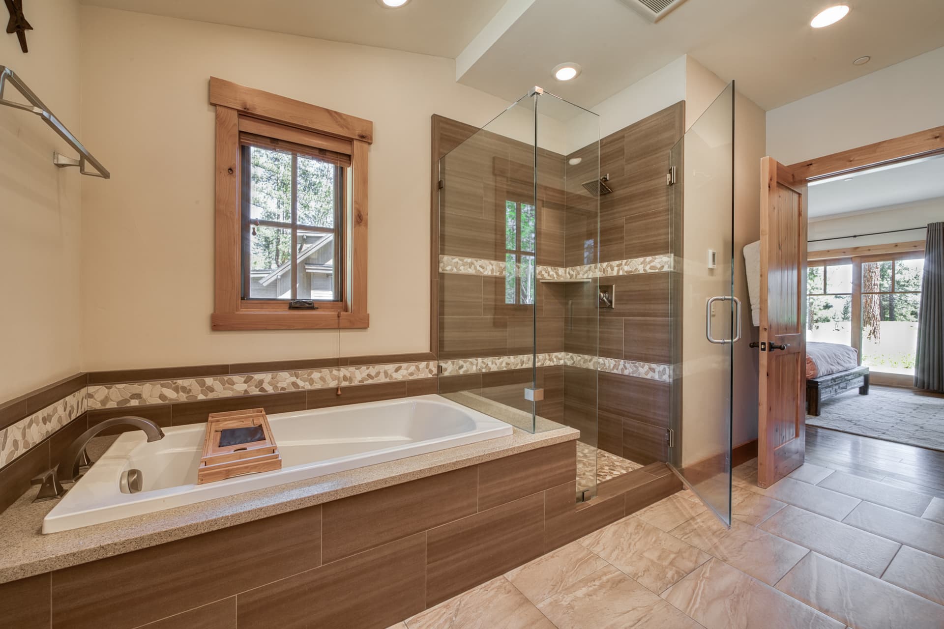 Caleb's Getaway at Old Greenwood - Image 28