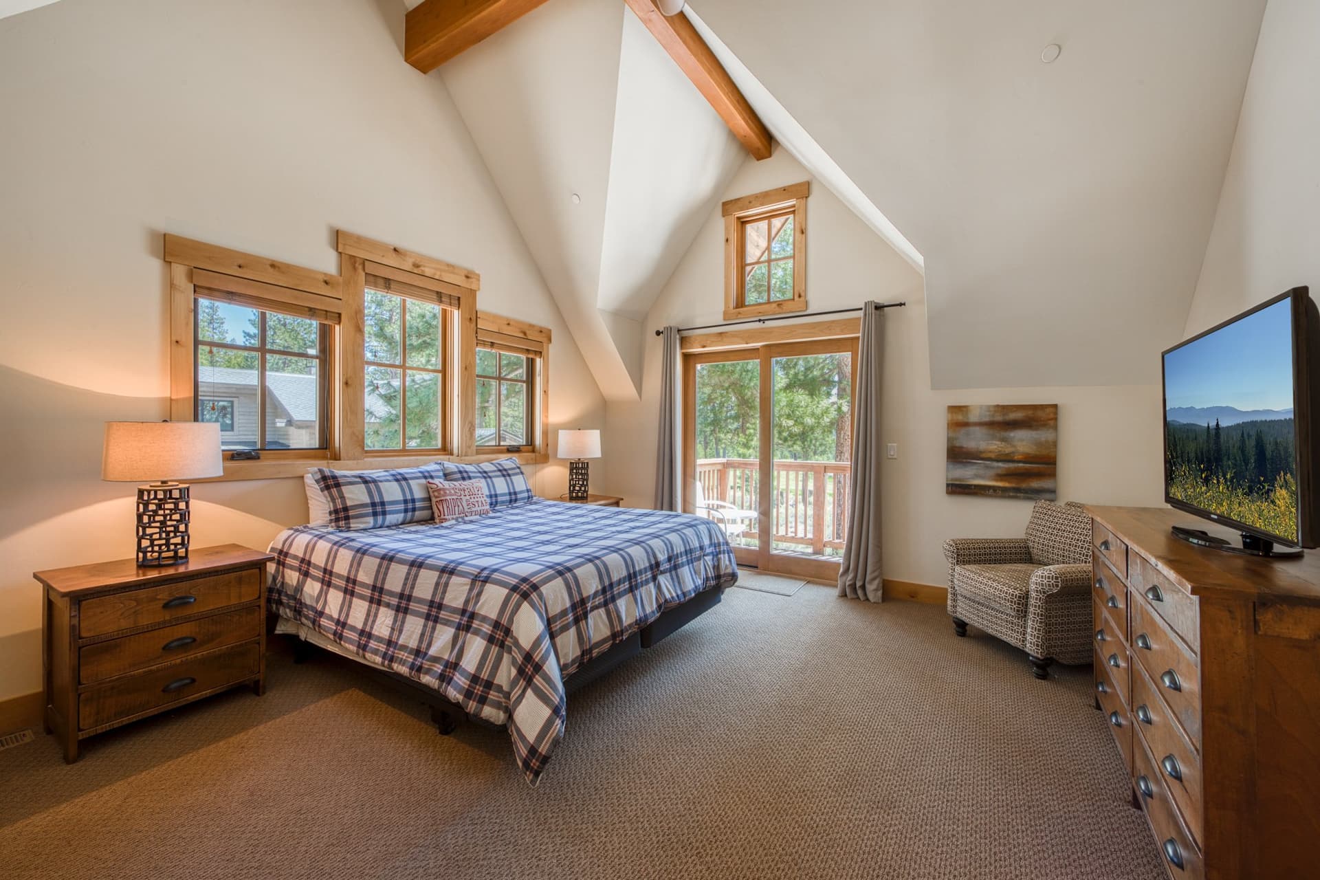 Caleb's Getaway at Old Greenwood - Image 16