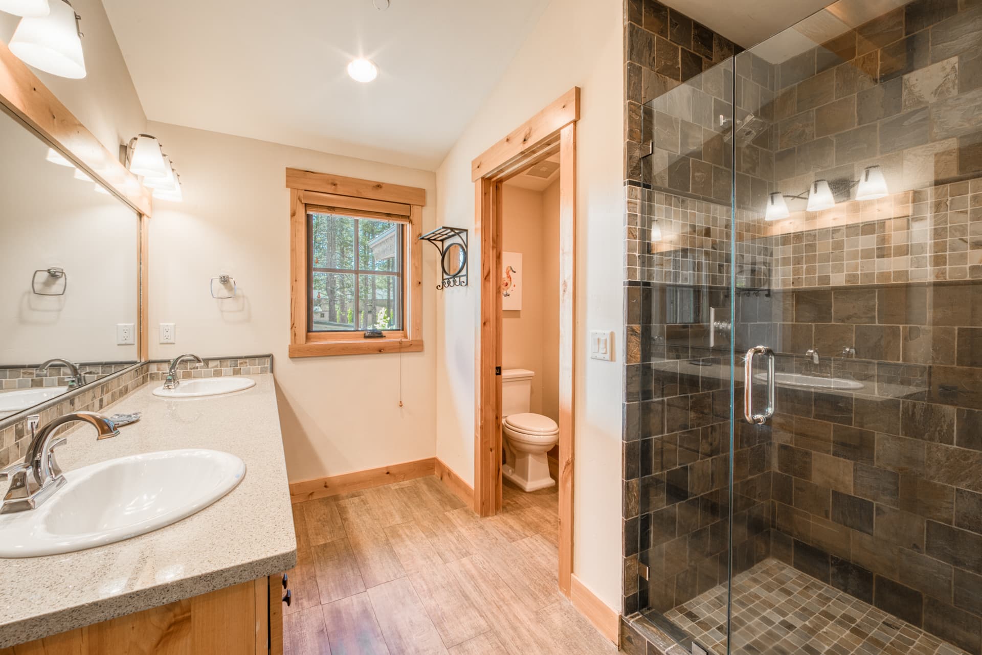 Caleb's Getaway at Old Greenwood - Image 32