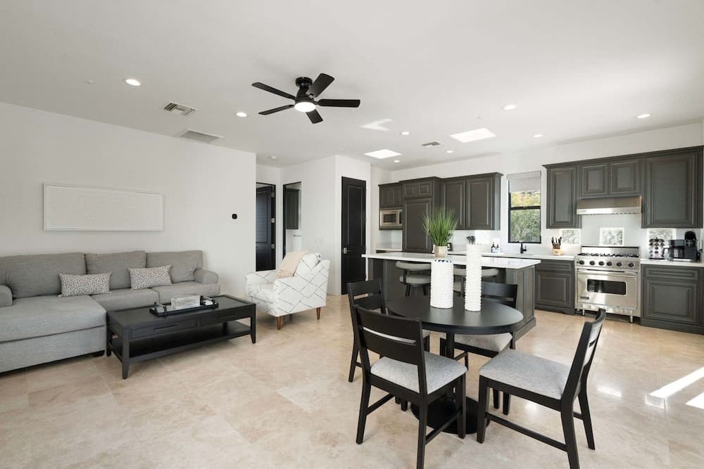 Camelback Mountain Villa - Image 10