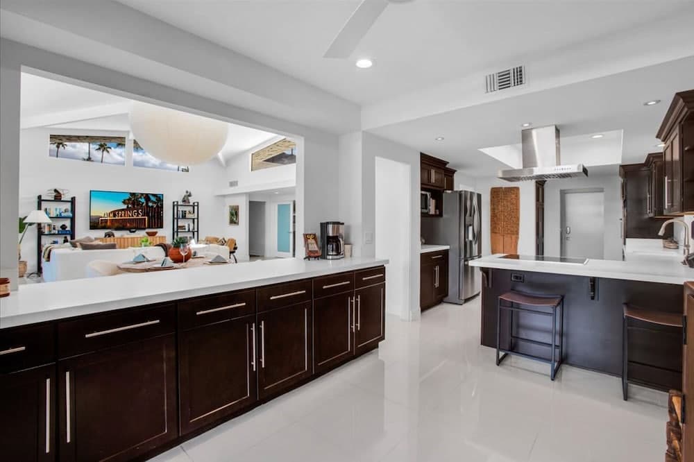 Canyon Palm - Image 18