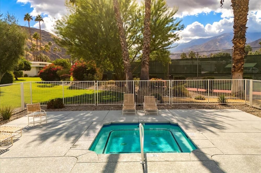 Canyon Palm - Image 58