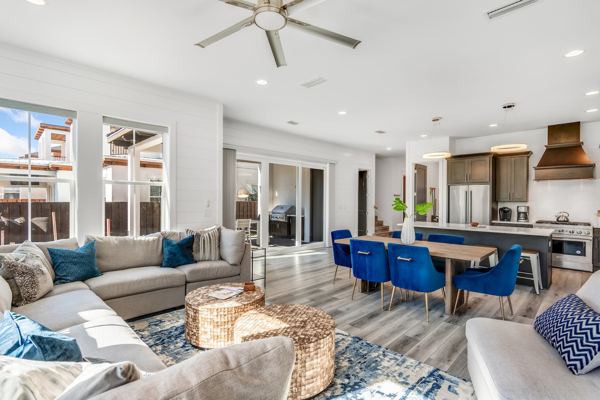 Carefree Days - Image 5