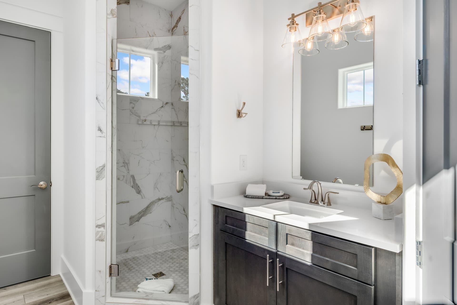 Carefree Days - Image 26