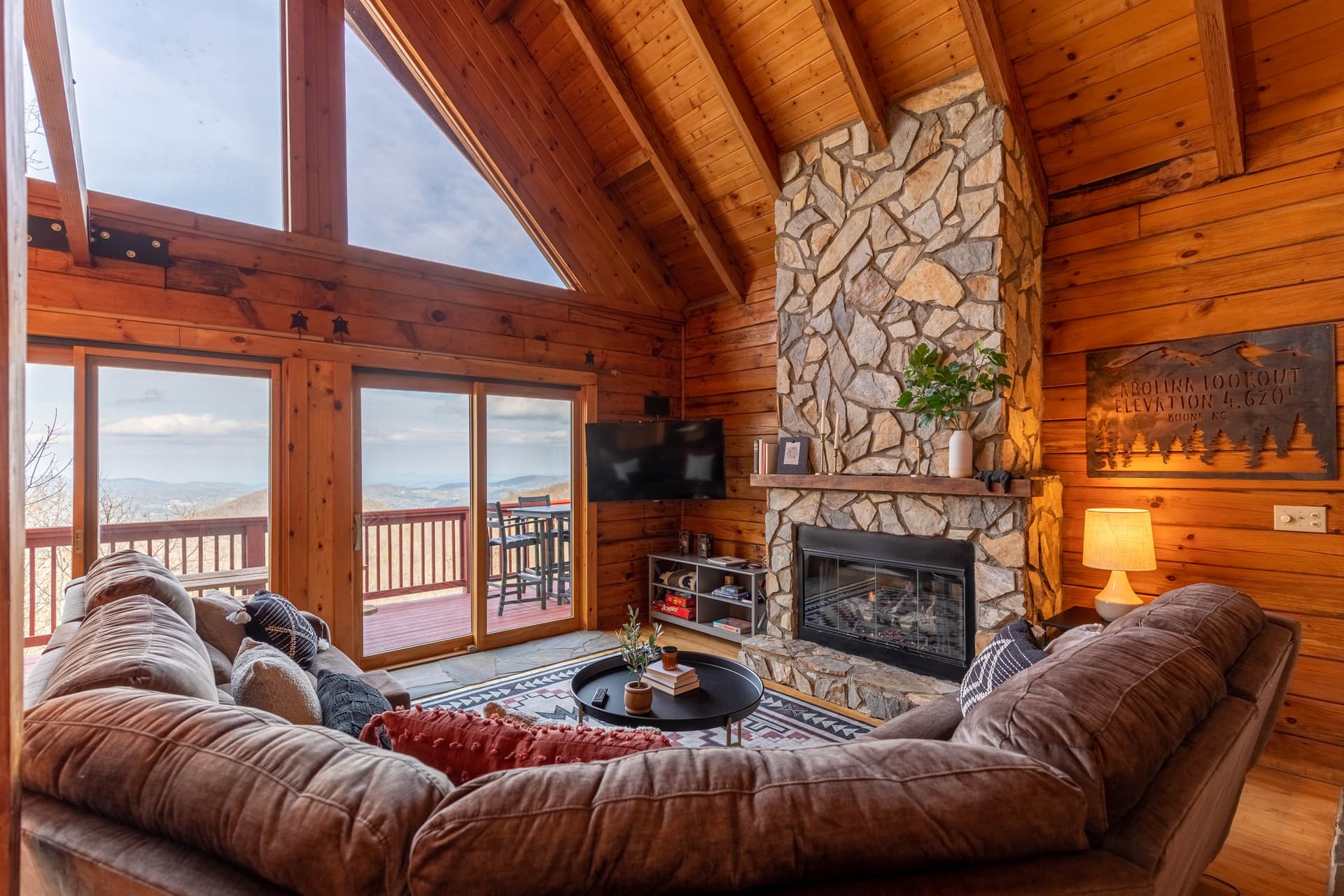 Carolina Lookout - Image 4