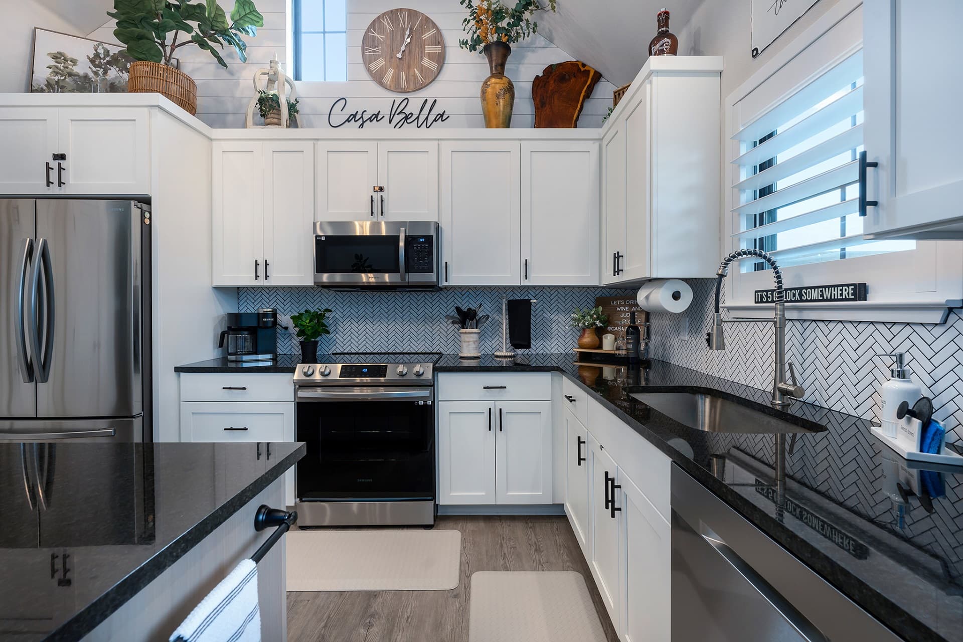 Casa Bella - Image 25