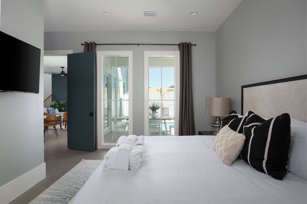 Casa Blanca - Image 14