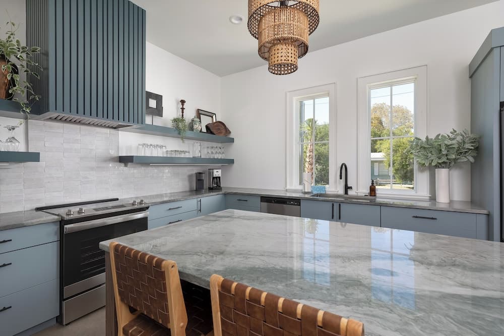 Casa Blanca - Image 8