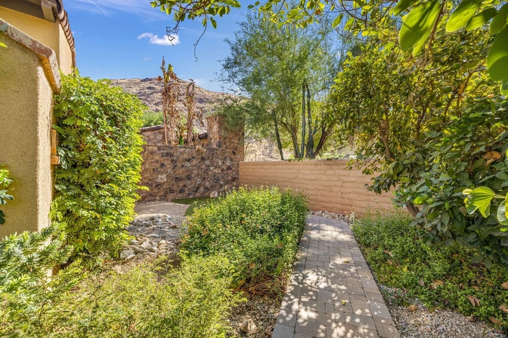 Casa de Bella - Image 54