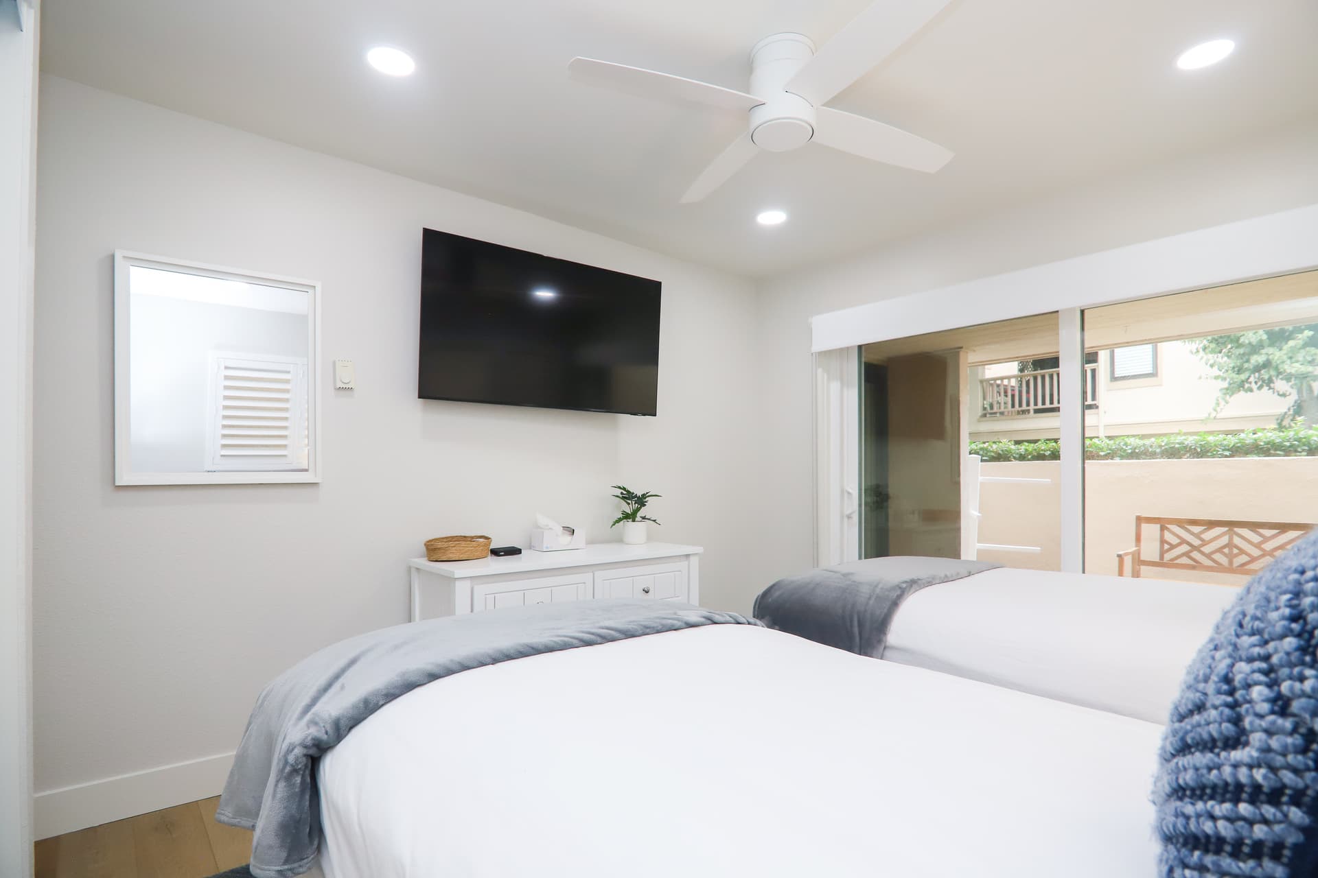 Cast-a-Waves - Image 23