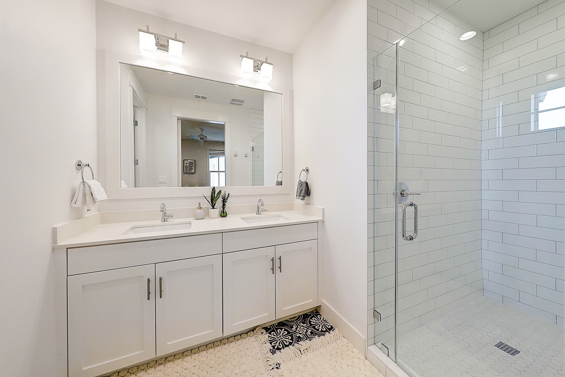 Sunset on the Ninth - Image 15