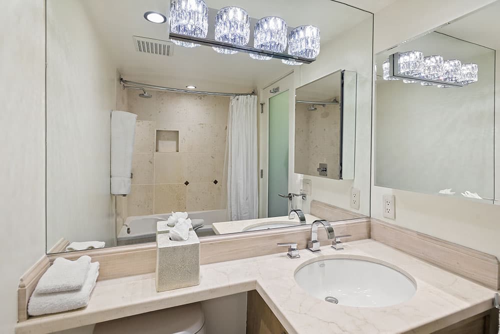 Chateau Eau Claire #9 - Image 11