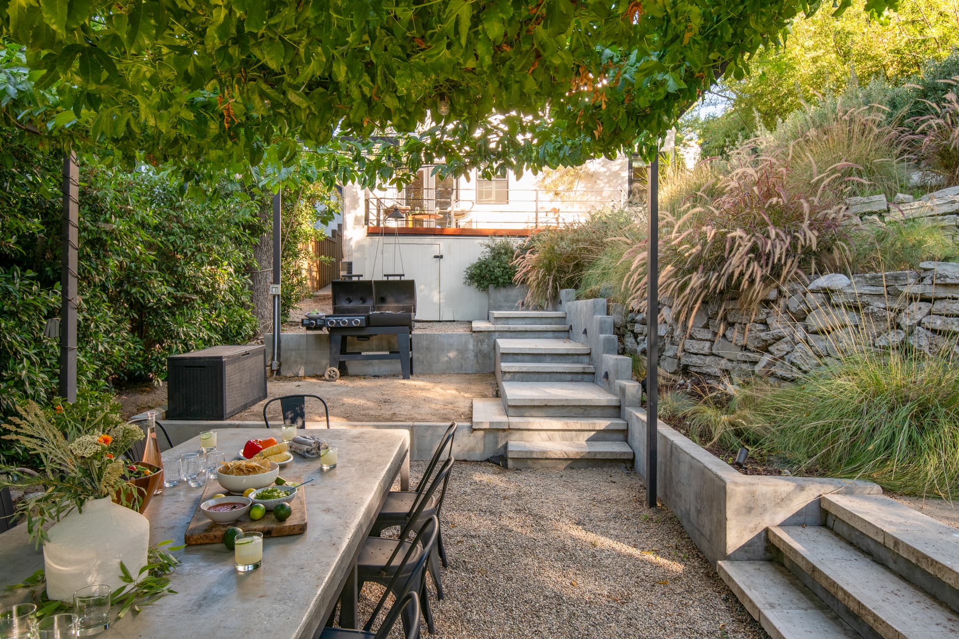 Silver Screen - Image 30