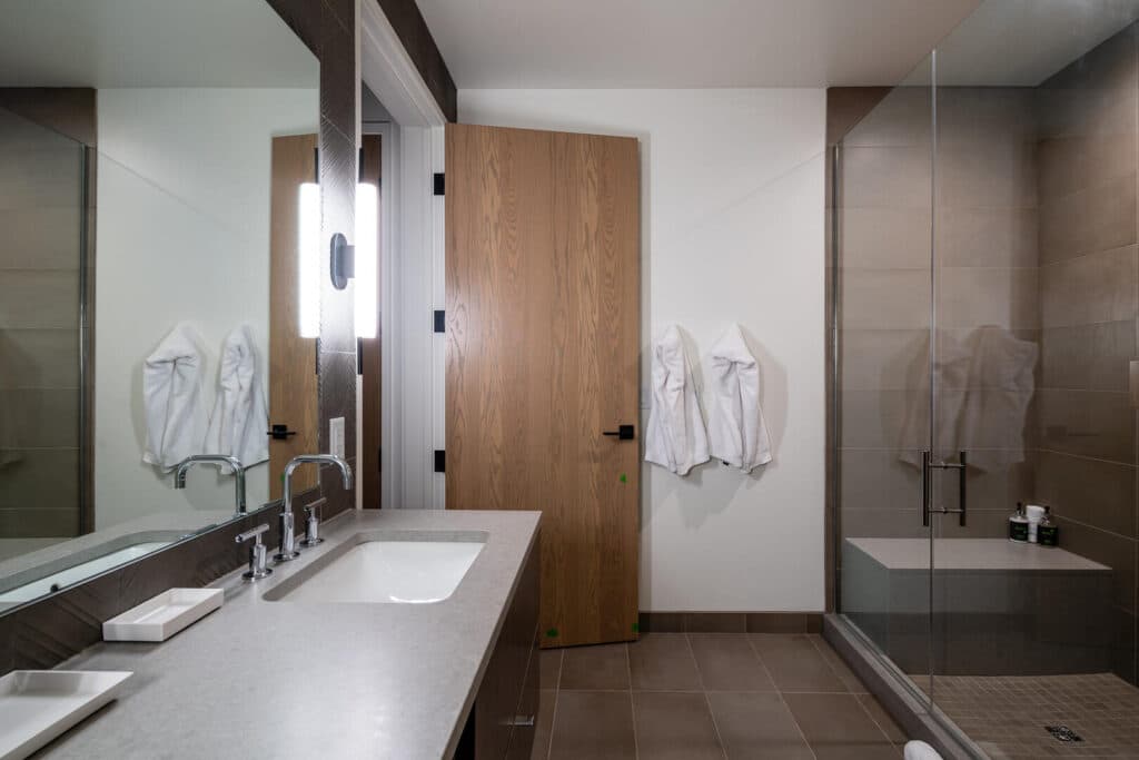 Cascade Ridge Home - Image 6