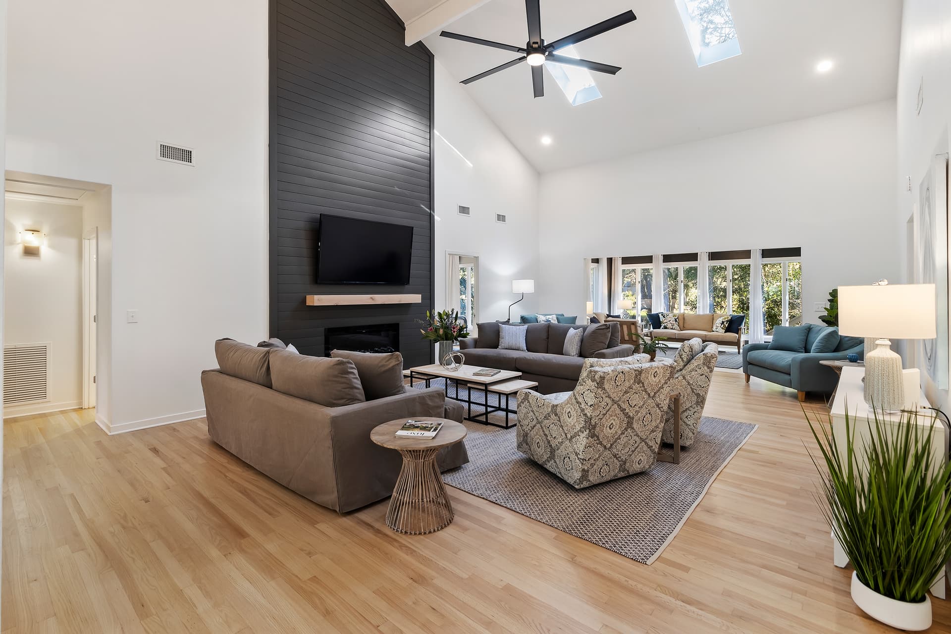 Cotton Hall - Image 4