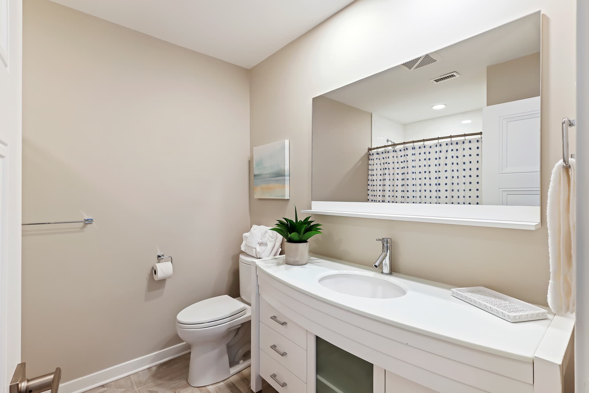 Cotton Hall - Image 29