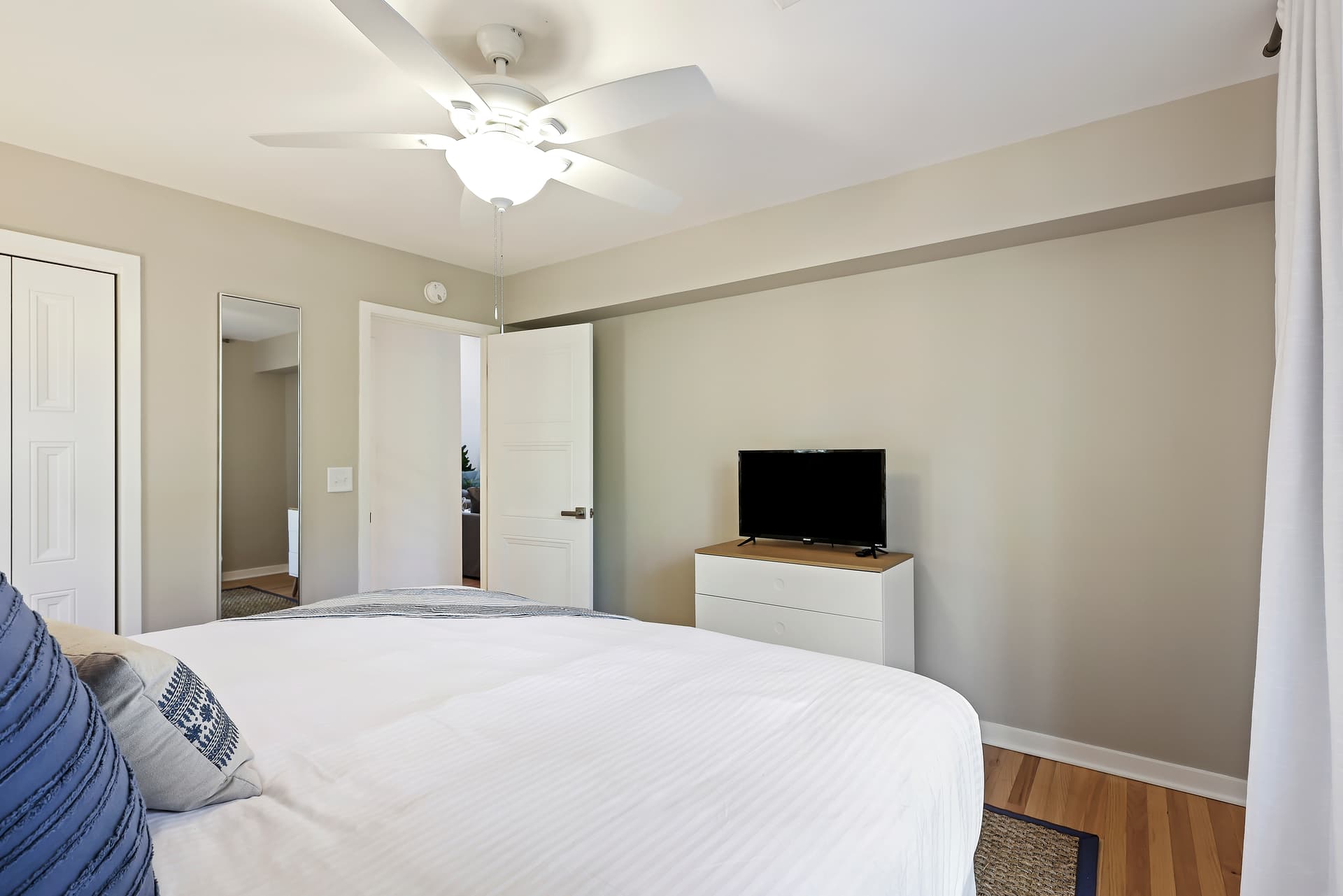 Cotton Hall - Image 21