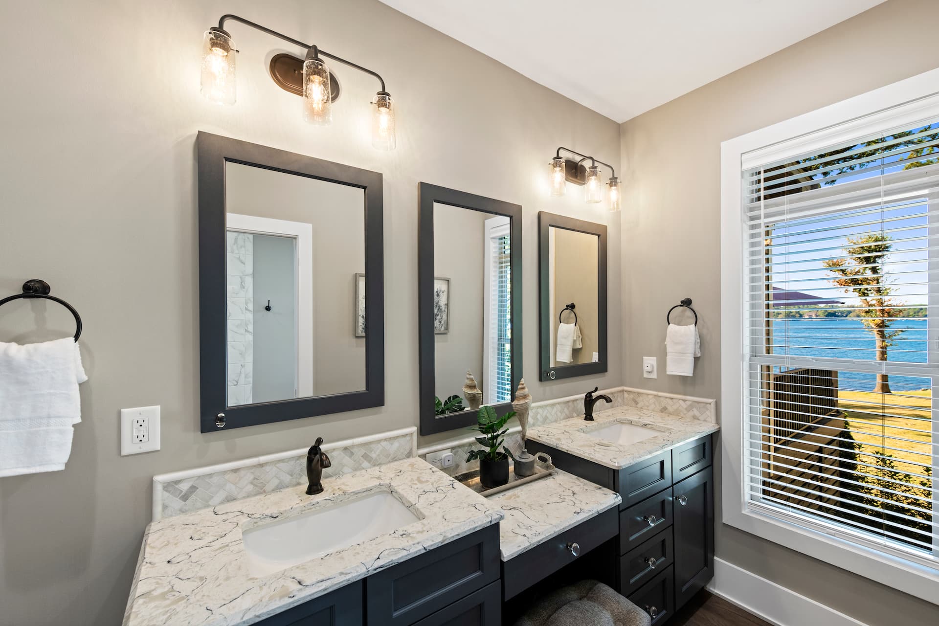 Channel Marker - Image 17