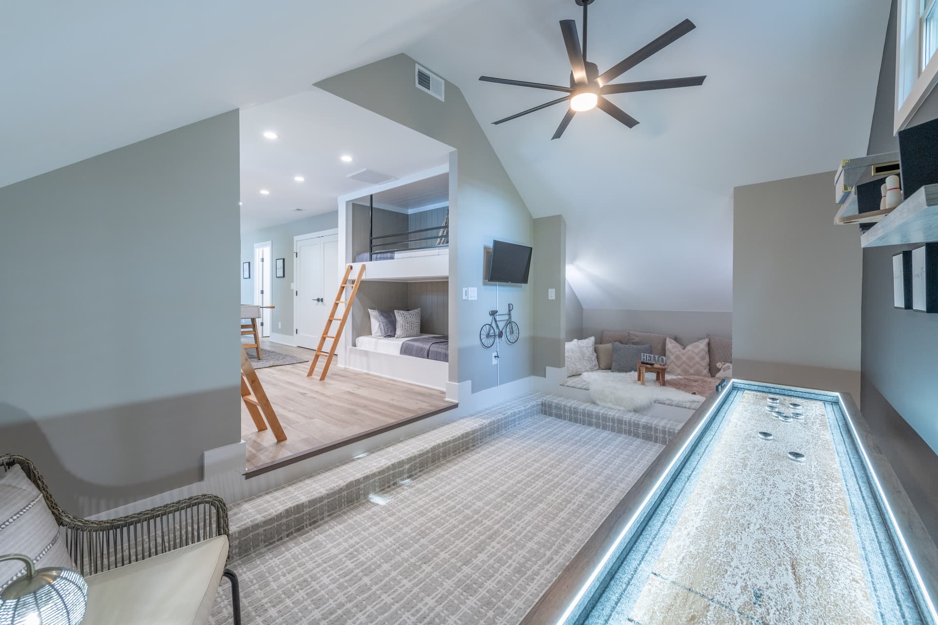 Channel Marker - Image 25