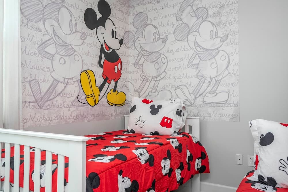 Disney Serenity #1639 - Image 44