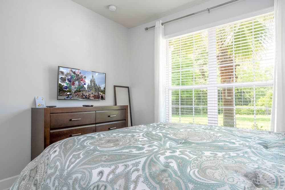 Disney Serenity #1639 - Image 21