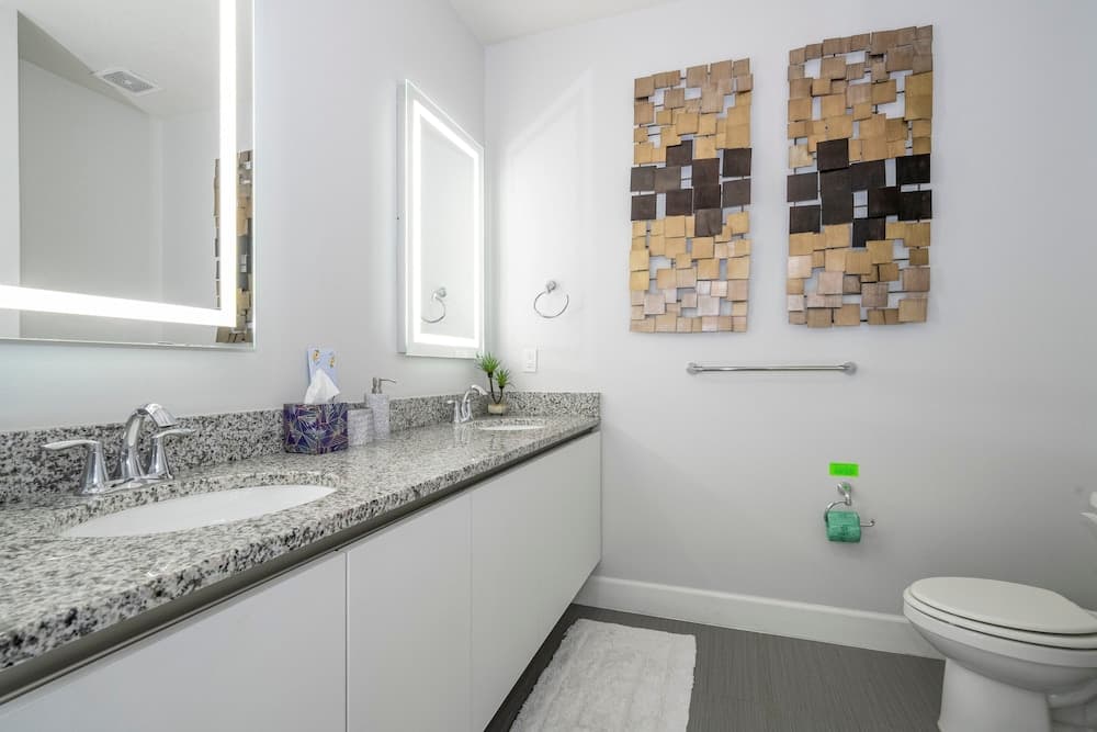 Disney Serenity #1639 - Image 37