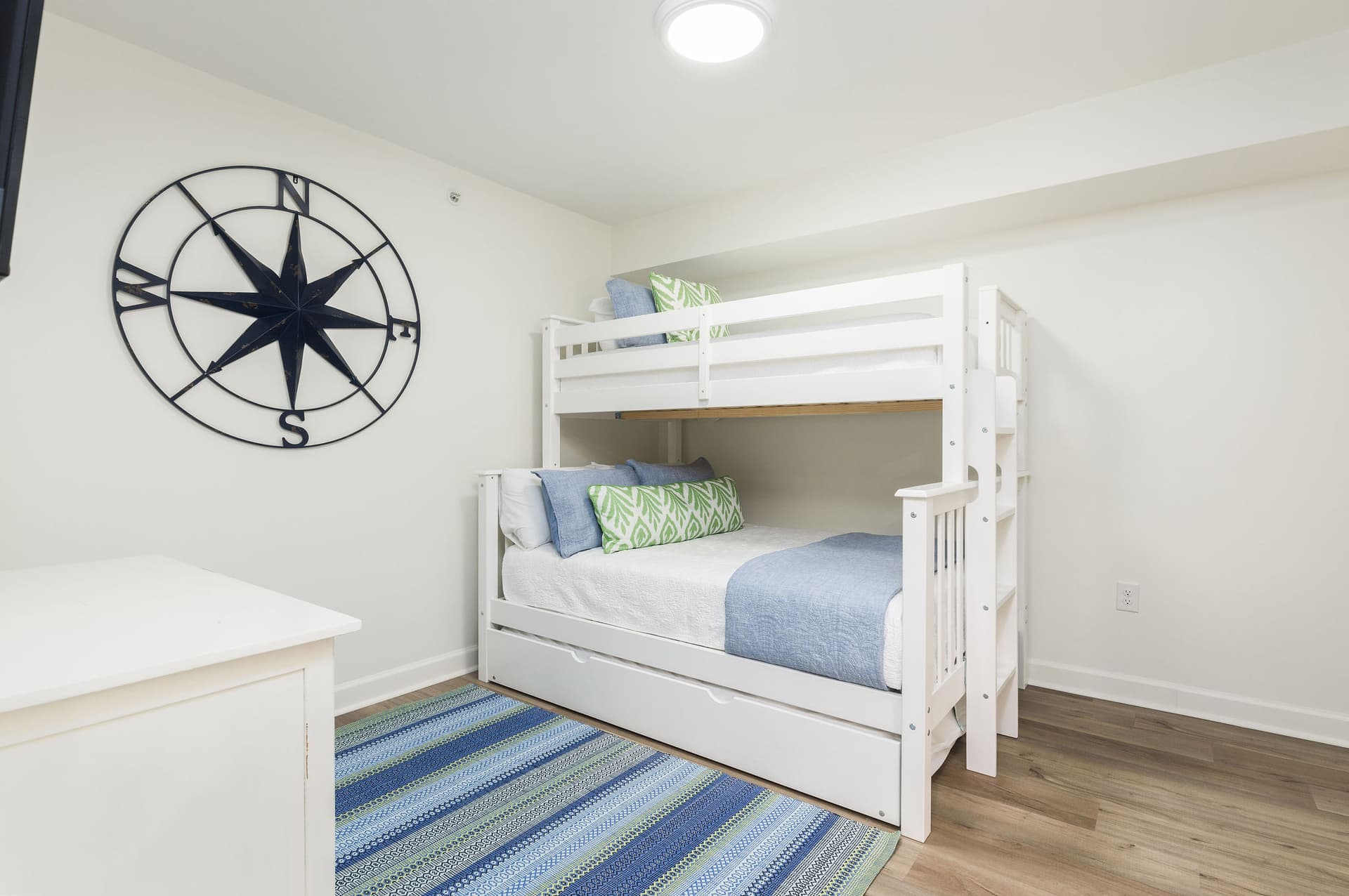 Petite SurSea - Image 24