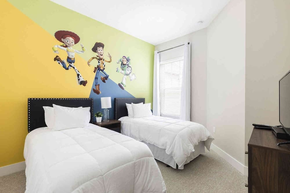 Sunny Dreams Townhome #7586 - Image 4