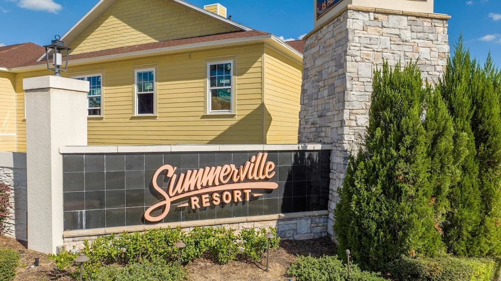 Sunny Dreams Townhome #7586 - Image 16