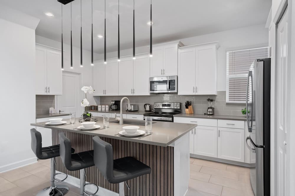 Chic Family Getaway - Image 5