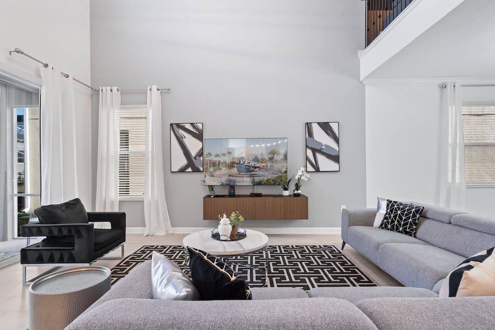 Chic Family Getaway - Image 3