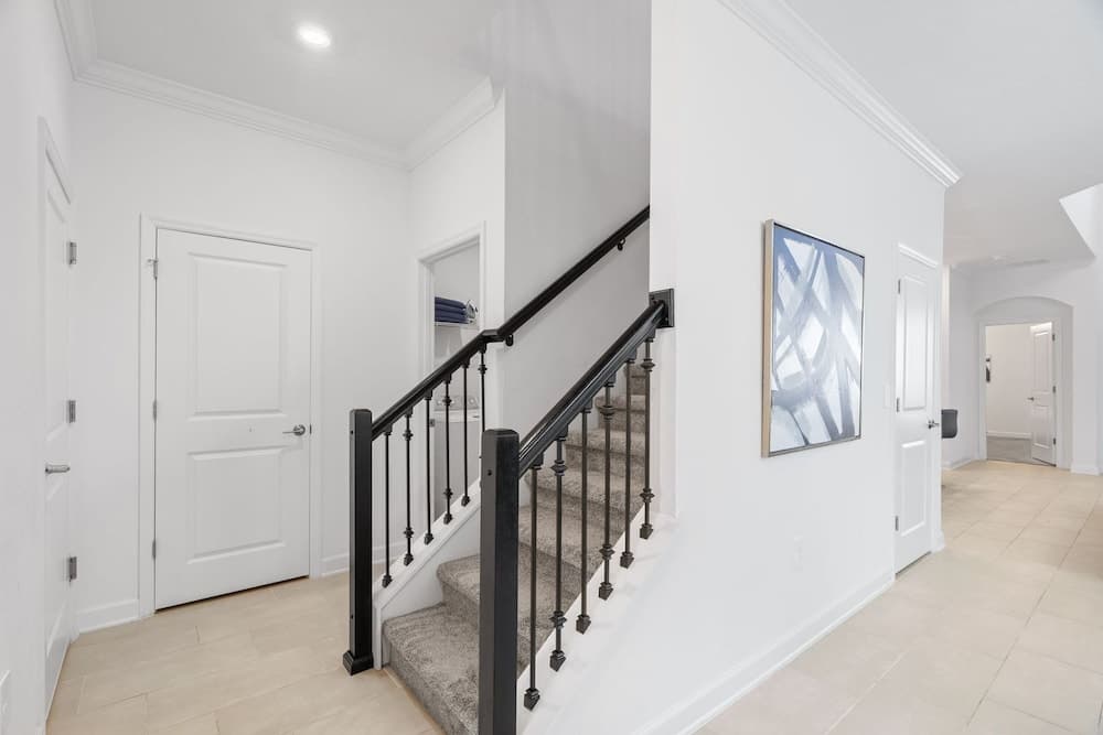 Chic Family Getaway - Image 10