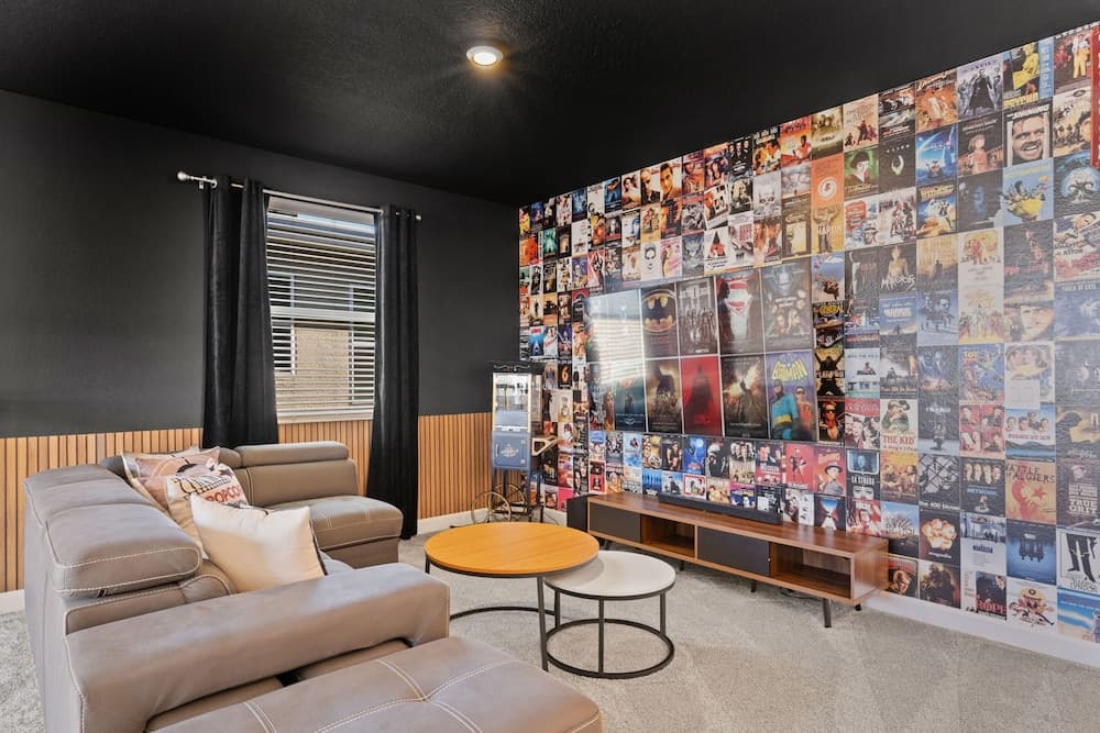 Chic Family Getaway - Image 14