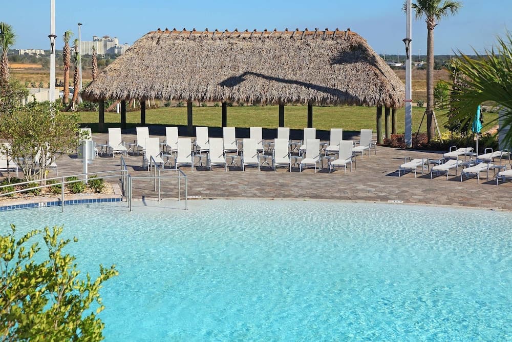 Chic Family Getaway - Image 49