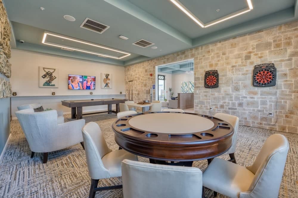 Marvel-spacious Chic Modern Home - Image 33