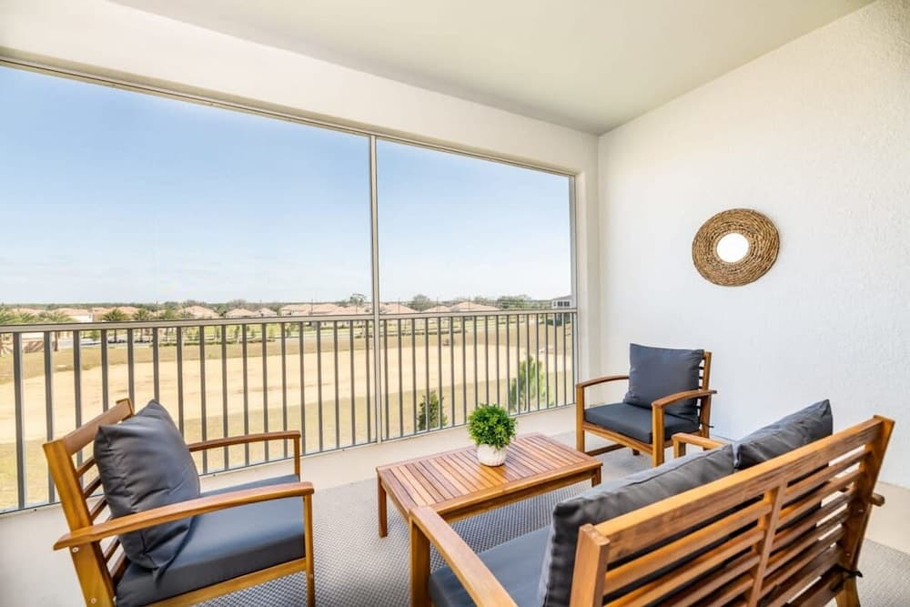 Chic Condo at ChampionsGate #1131 - Image 2