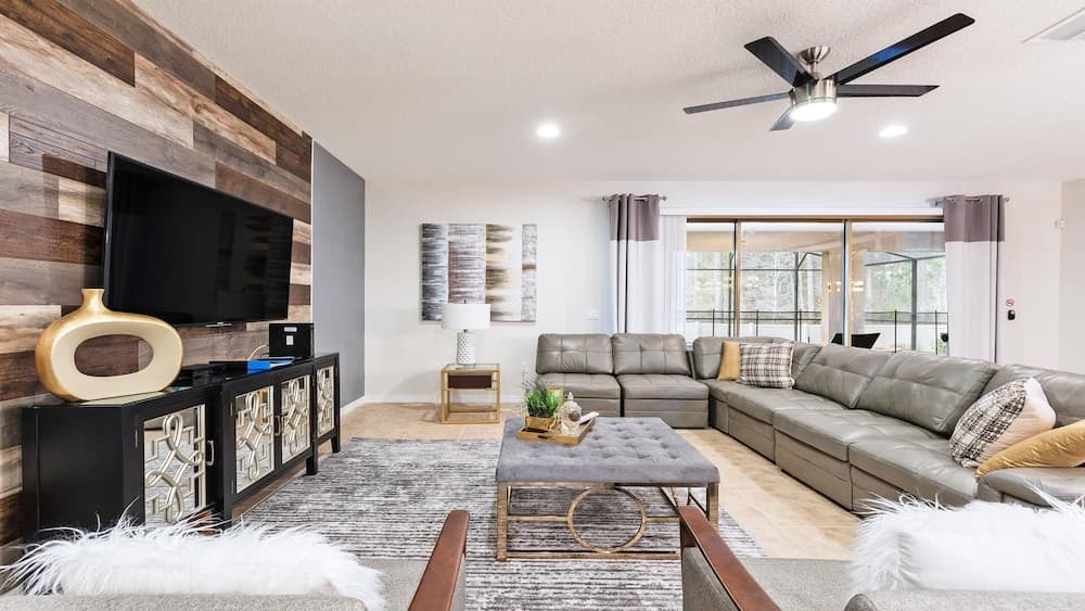 Chic Villa in Windsor at Westside Resort - Image 4