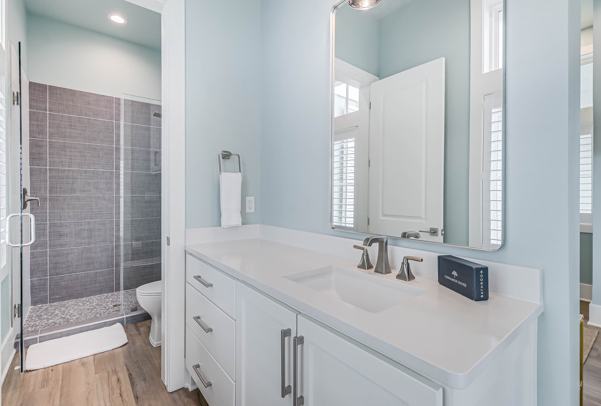 Cinnamon Sunsets - Image 34