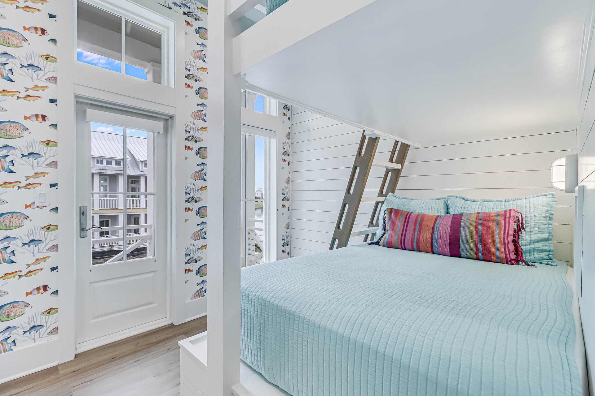 Cinnamon Sunsets - Image 19