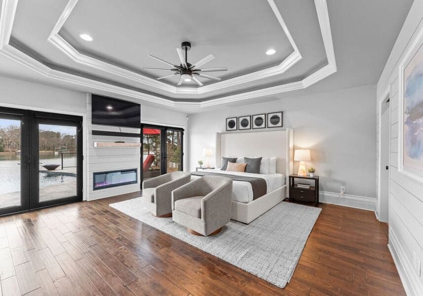 Lucent Sunset Retreat - Image 19