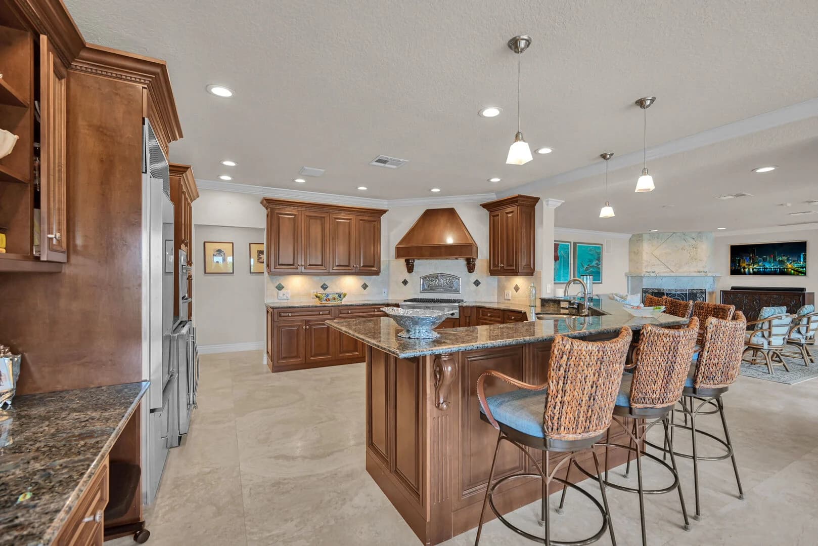 Oceanfront Estate - Image 8