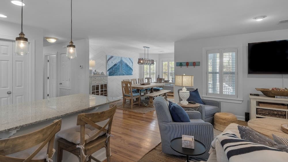 La Pointe - Image 12