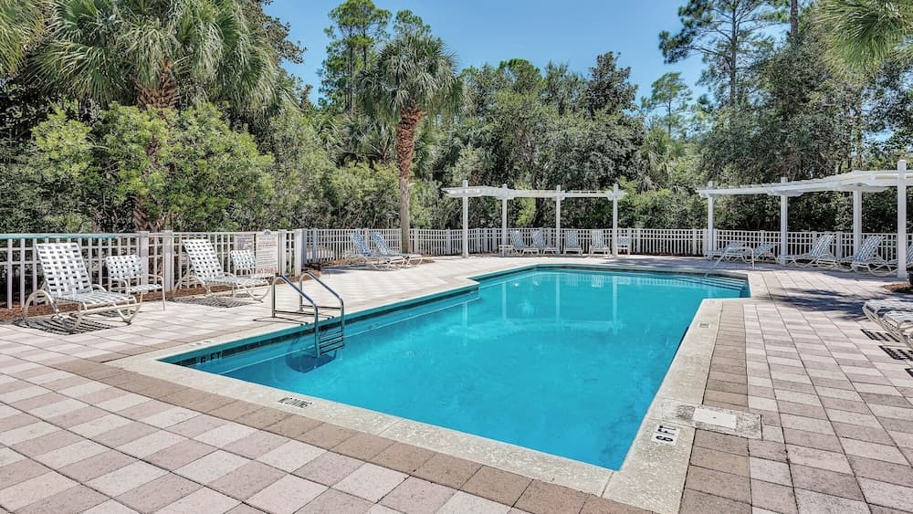 La Pointe - Image 24