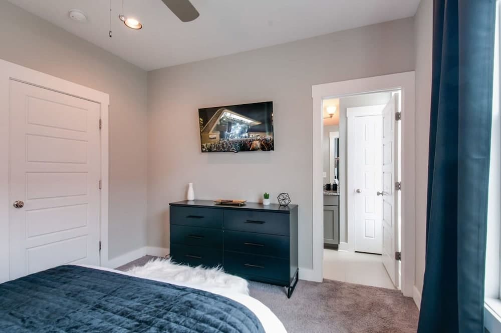 Vanderbilt Reserve - Image 9