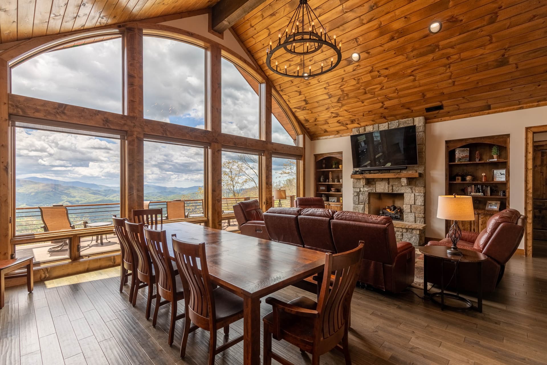 Clouds Rest Place - Image 4